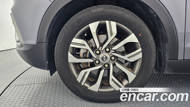 Ssangyong TIBOLI из Кореи Encar