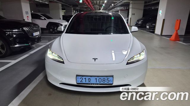 Tesla Model 3 Premium Long Range RWD — пробег 500 км — фото 1 из 5