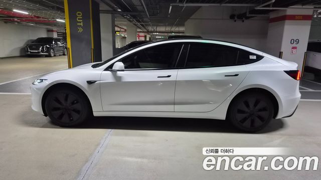 Tesla Model 3 Premium Long Range RWD — пробег 500 км — фото 5 из 5