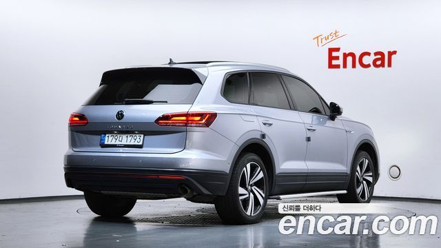 Volkswagen Touareg из Кореи Encar