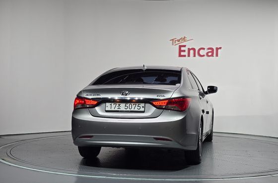 Hyundai Sonata CVVL Smart — пробег 76 727 км — фото 4 из 5
