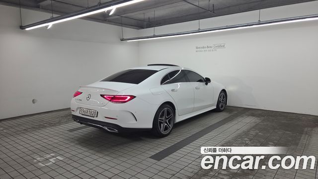 Mercedes-Benz CLS-Class CLS300d 4MATIC — пробег 44 901 км — фото 2 из 5