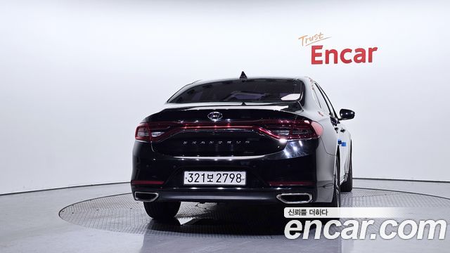 Hyundai Grandeur из Кореи Encar