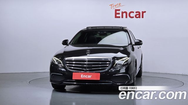 Mercedes-Benz E-Class из Кореи Encar