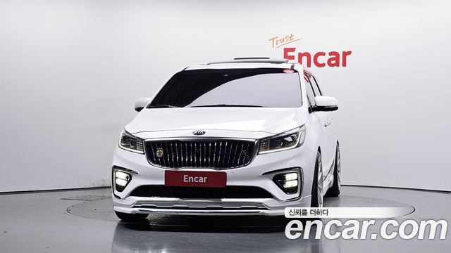 Kia Carnival из Кореи Encar