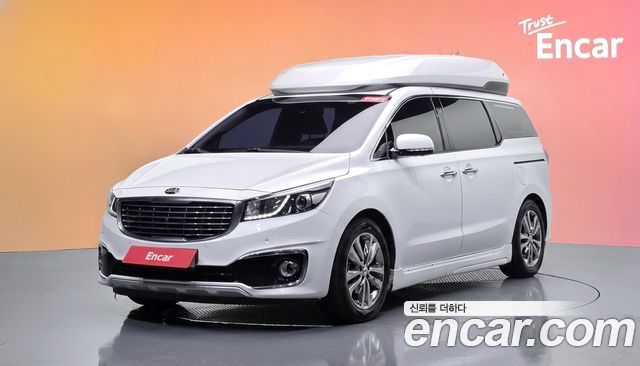 Kia Carnival из Кореи Encar