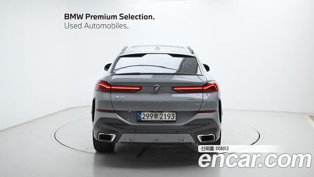 BMW X6 xDrive40i M Sport — пробег 53 326 км — фото 4 из 5