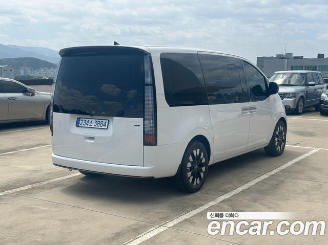 Hyundai Staria из Кореи Encar