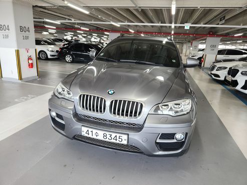BMW X6 40d — пробег 124 533 км — фото 1 из 5