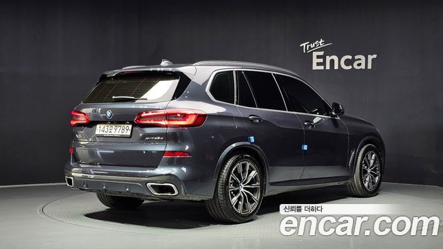 BMW X5 xDrive 30d M Sport — пробег 22 762 км — фото 2 из 5