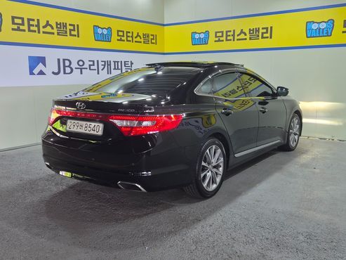 Hyundai Grandeur HG300 Exclusive — пробег 158 848 км — фото 4 из 5