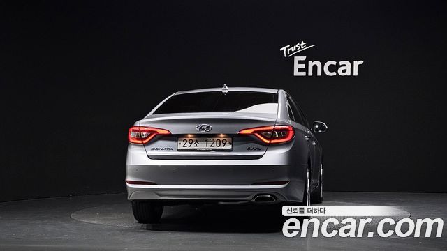 Hyundai Sonata 2.0 Smart — пробег 116 209 км — фото 4 из 5
