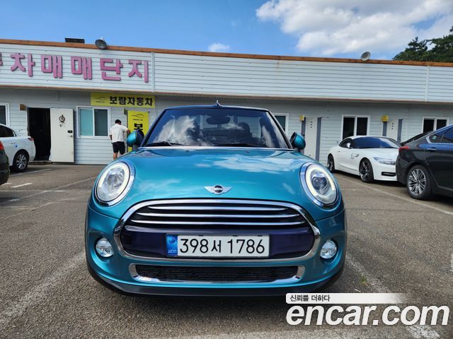 Mini Cooper Convertible Standard 3rd Generation — пробег 43 000 км — фото 1 из 5
