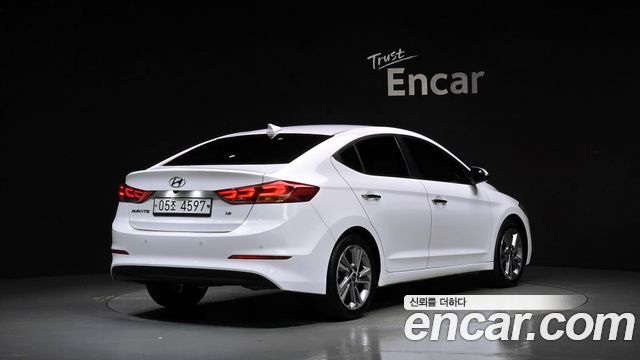 Hyundai AVANTE из Кореи Encar