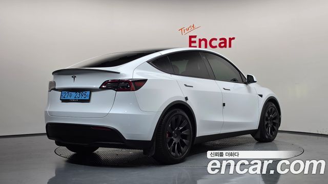 Tesla Model Y RWD — пробег 90 511 км — фото 2 из 5