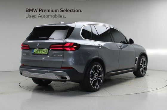 BMW X5 xDrive 30d xLine — пробег 8 814 км — фото 4 из 5