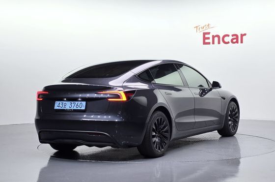 Tesla Model 3 RWD — пробег 25 933 км — фото 2 из 5