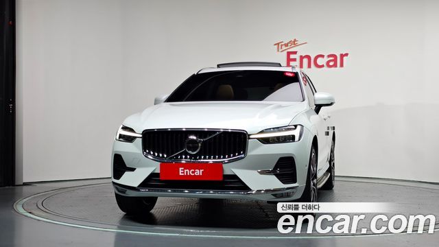 Volvo XC60 B6 Ultimate Bright — пробег 55 848 км — фото 3 из 5