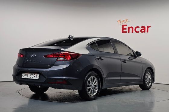 Hyundai AVANTE 1.6 Smart — пробег 103 796 км — фото 2 из 5