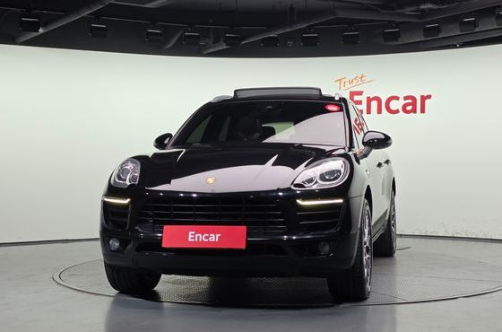 Porsche Macan 3.0 S Diesel 95B — пробег 126 880 км — фото 3 из 5
