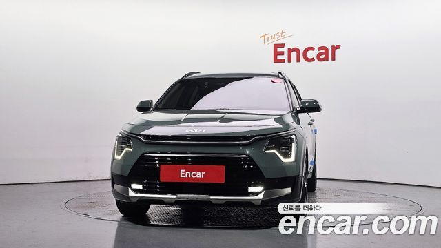 Kia Niro Signature — пробег 43 309 км — фото 3 из 5