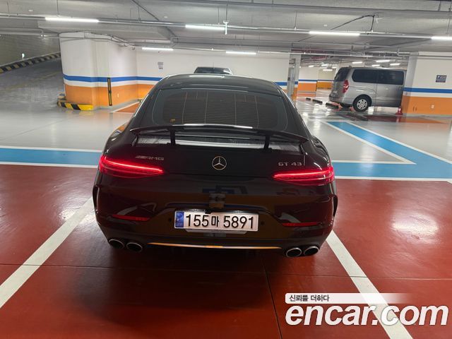 Mercedes-Benz AMG GT 4Door 43 4MATIC+ — пробег 28 900 км — фото 4 из 5