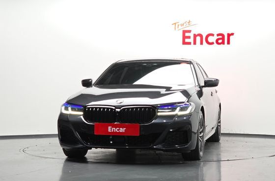 BMW 5-Series 520d xDrive M Sport Package Plus — пробег 125 442 км — фото 3 из 5