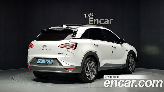 Hyundai Nexo Premium — пробег 181 316 км — фото 2 из 5