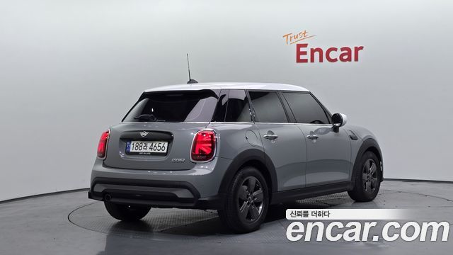 Mini Cooper из Кореи Encar