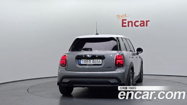 Mini Cooper из Кореи Encar