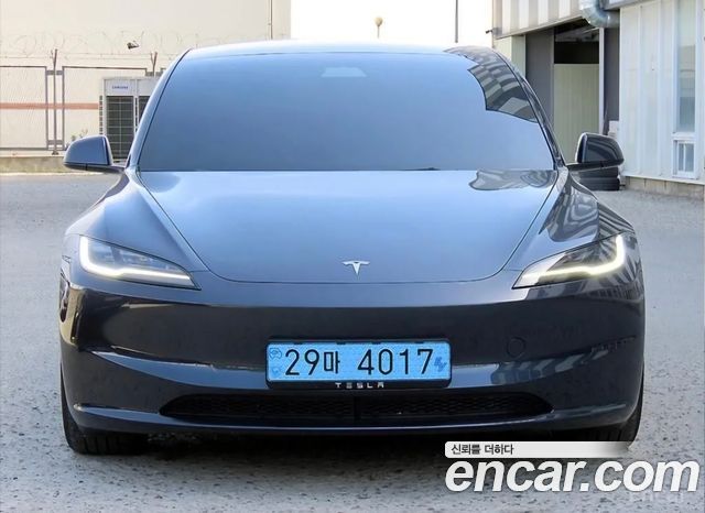 Tesla Model 3 RWD — пробег 17 000 км — фото 2 из 5
