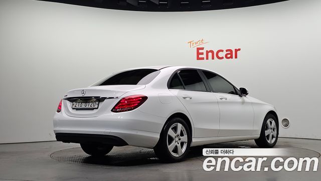 Mercedes-Benz C-Class из Кореи Encar