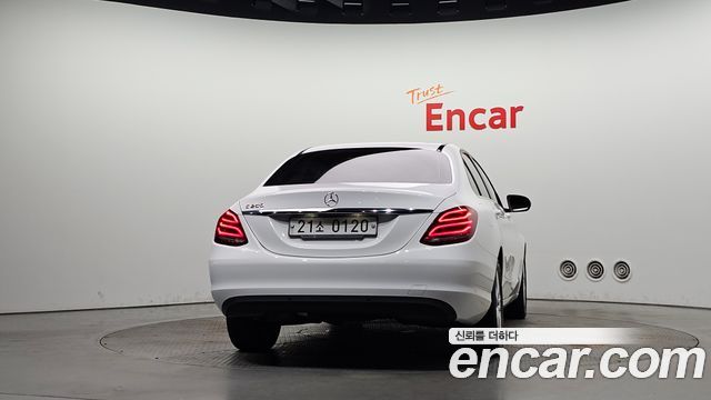 Mercedes-Benz C-Class из Кореи Encar