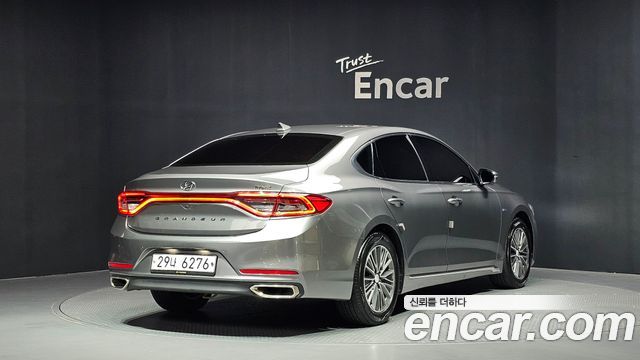 Hyundai Grandeur из Кореи Encar