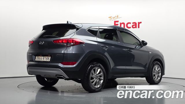 Hyundai Tucson Diesel 1.7 2WD Style — пробег 78 982 км — фото 2 из 5