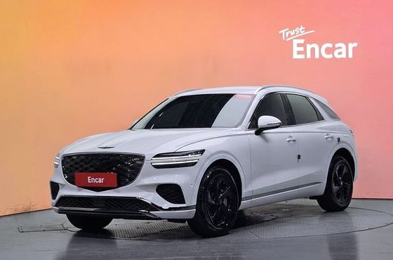 Genesis GV70 2.5T Gasoline AWD — пробег 8 871 км — фото 1 из 5