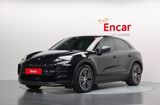 Porsche Macan Base — пробег 56 839 км — фото 1 из 5