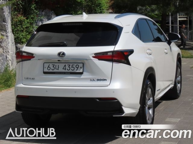 Lexus NX Executive — пробег 121 101 км — фото 3 из 5