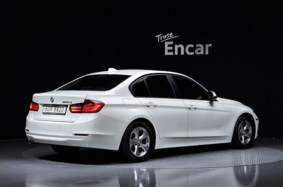 BMW 3-Series 320d ED Edition — пробег 97 383 км — фото 2 из 5
