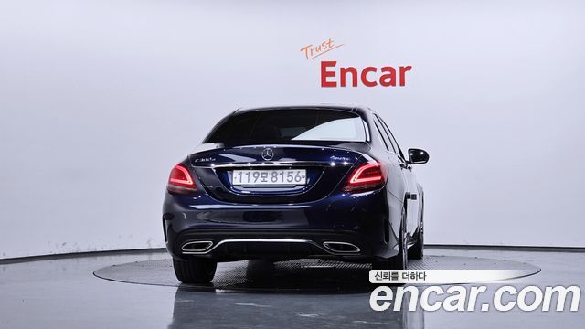Mercedes-Benz C-Class C300e 4MATIC AMG Line — пробег 39 670 км — фото 4 из 5