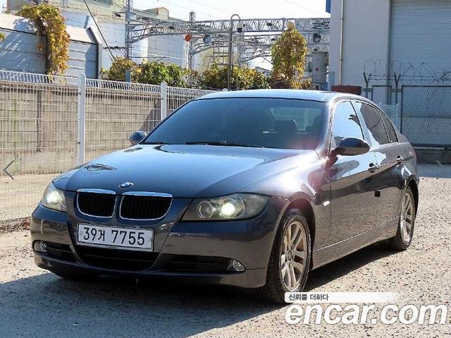 BMW 3-Series 320i Sedan — пробег 184 064 км — фото 1 из 5