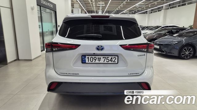 Toyota Highlander 2.5 4WD Limited — пробег 49 965 км — фото 4 из 5