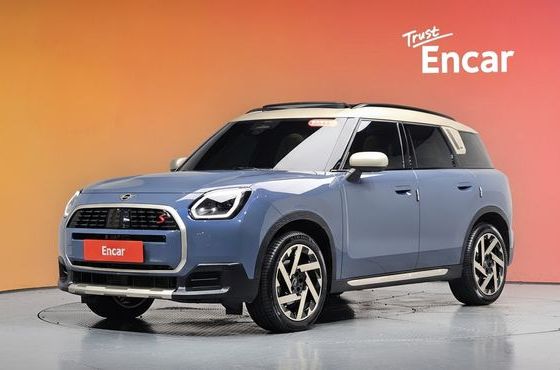 Mini Countryman ALL4 Favoured — пробег 5 660 км — фото 1 из 5