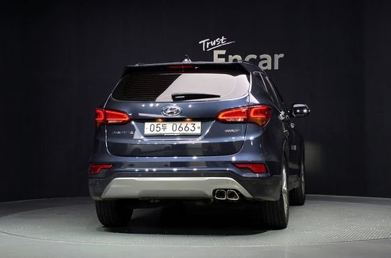 Hyundai Santafe Diesel 2.0 2WD Exclusive — пробег 185 544 км — фото 4 из 5