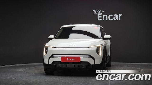Kia EV3 из Кореи Encar
