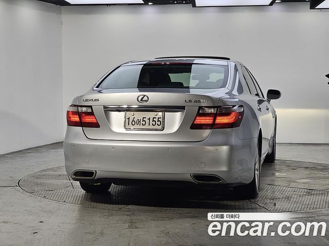 Lexus LS 5-seats XF40 — пробег 187 024 км — фото 3 из 5