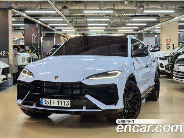 Lamborghini Urus из Кореи Encar