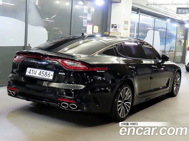 Kia Stinger 2.0 Turbo AWD Platinum — пробег 149 798 км — фото 4 из 5