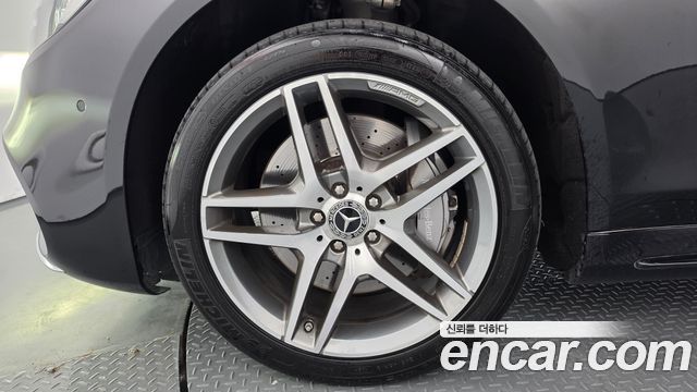 Mercedes-Benz S-Class S350 d 4MATIC AMG Line — пробег 76 312 км — фото 5 из 5