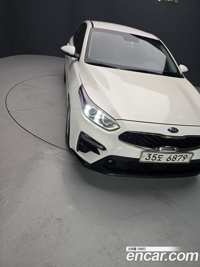 Kia K3 из Кореи Encar